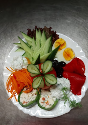 Бар-Грил "Приятели" / Bar&Grill "Friends" - Гастрономия и хотелиерство