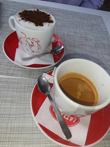 ж.к. Христо СмирненскиЗападен, ул. „Ружа“ 15, 4001 Пловдив