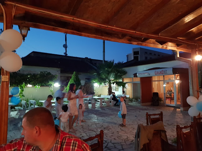 ул. „Бяло море” 13, 6550 Любимец