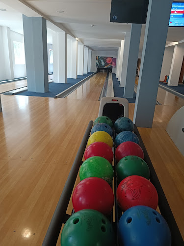 Боулинг и Бар - Гастрономия и хотелиерство