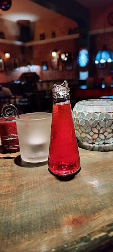 Център, ул. „27-ми юни“ 2, 5250 Свищов