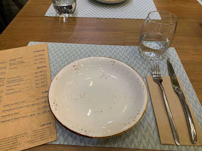 128 Family Restaurant