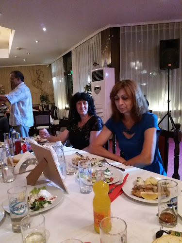 Дом на културата - "Арсенал", Стефан Караджа, ул. „Любомир Кабакчиев“, 6100 Казанлък