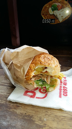 Opinii despre Дюнер & Бургер GYROS în Велико Търново - Гастрономия и хотелиерство