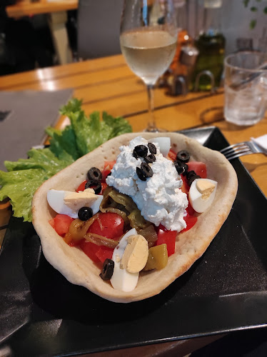 Opinii despre Bar Grill Kolata în Велико Търново - Гастрономия и хотелиерство