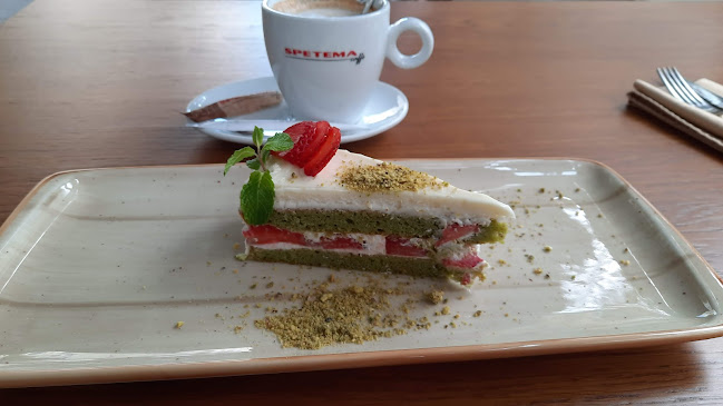 Ресторант Кактус Център - Гастрономия и хотелиерство