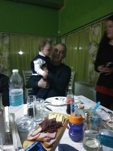 Comentarii opinii despre Славянски кът 1