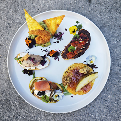 Comentarii opinii despre В.И.П. КЕТЪРИНГ