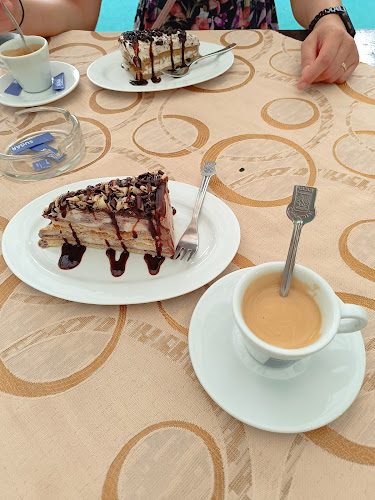 Център, бул. „Черно Море“ 11, 8180 Приморско