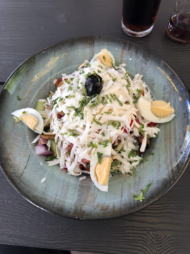 Opinii despre Стек хаус "Аверите" în Монтана - Гастрономия и хотелиерство