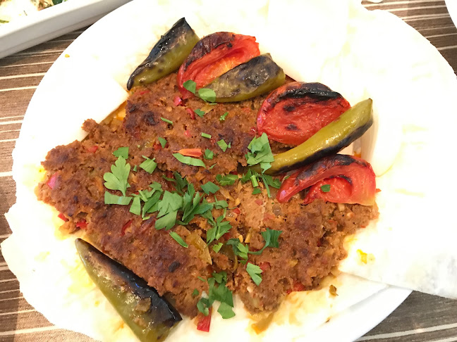 ж.к. Младост 3Младост, бул. „Александър Малинов“ 63, 1799 София