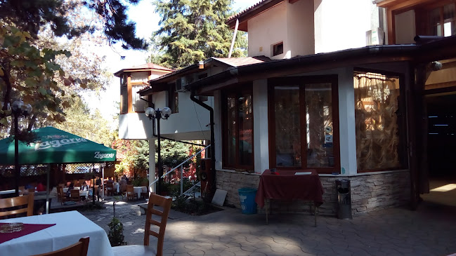Comentarii opinii despre Ресторант Чешмето