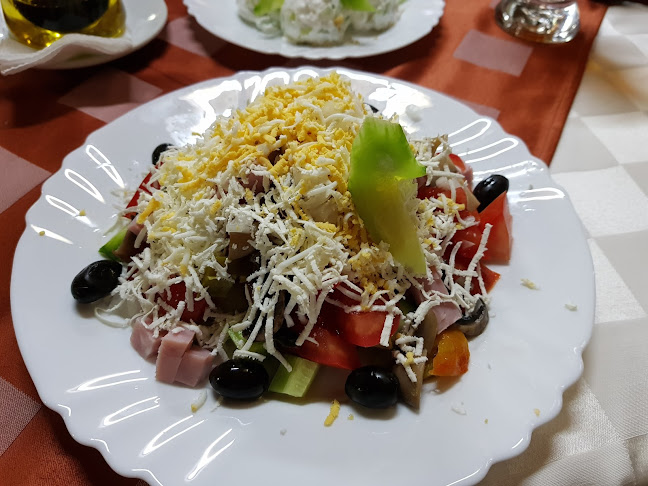 Opinii despre Старият ресторант în Ботевград - Гастрономия и хотелиерство