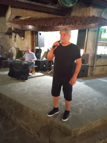 Център, ул. „Трети март“ 77, 8180 Приморско