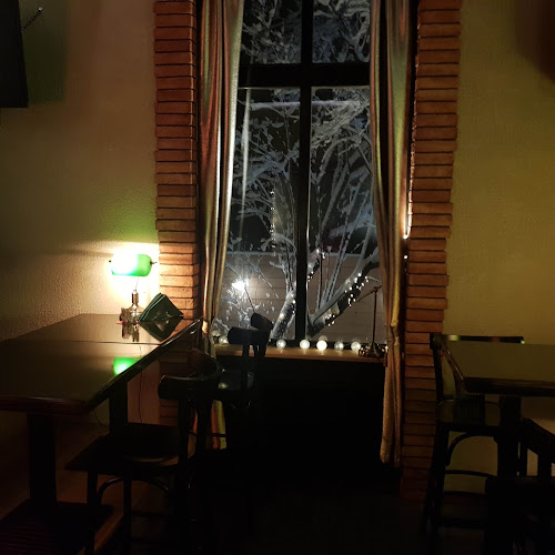 ул. „Свети Климент Охридски“ 10, 1504 София център, София, България