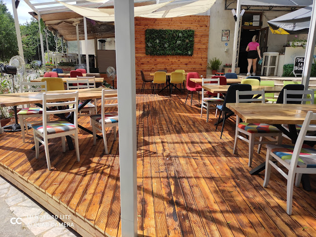 Comentarii opinii despre Chef's family bar&kitchen