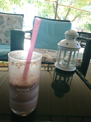 Кафене Карамел - Гастрономия и хотелиерство