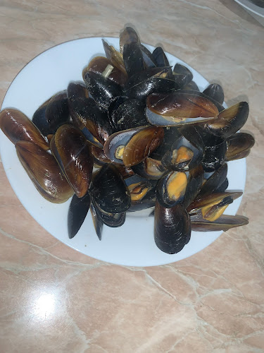 Opinii despre Бистро "Фонтана" и магазин în Хисаря - Гастрономия и хотелиерство