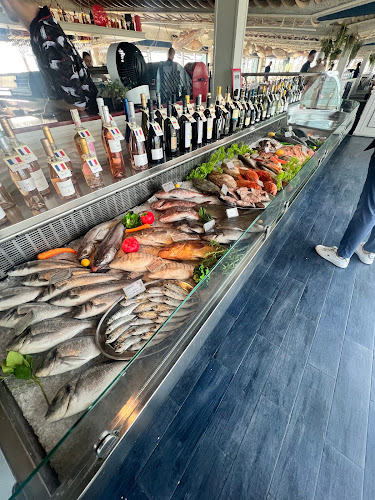 Капитан Кук - Гастрономия и хотелиерство