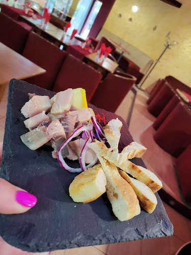 Център, бул. Иван Вазов 56, 4180 Хисаря