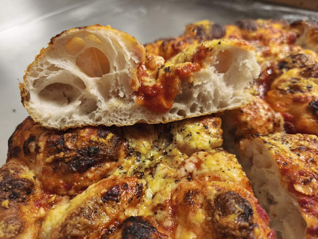 Comentarii opinii despre Йоле Кафе Пекарна