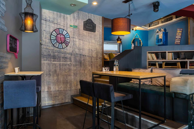 Плевен Център, ул. „Васил Левски“ 168, 5801 Плевен