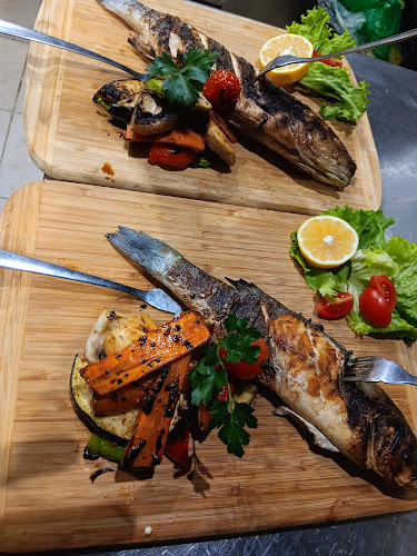 с. Орешак, ул. Стара планина 250, 5630 Троян