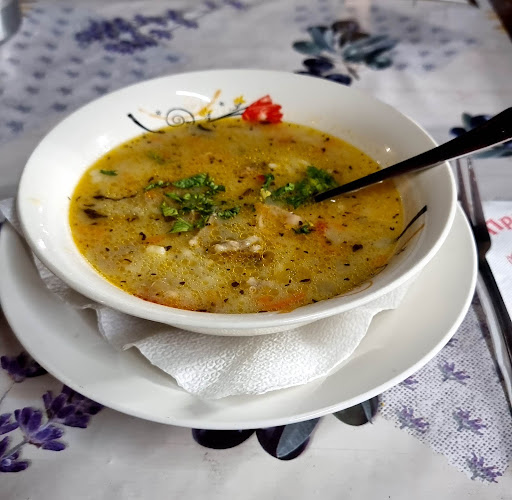 Заведение за Бързо хранене При Емо - Гастрономия и хотелиерство