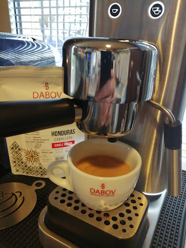 FOOD CORNER - Гастрономия и хотелиерство