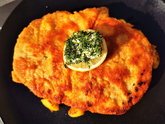 София център, бул. „Княгиня Мария Луиза“ 62, 1202 София