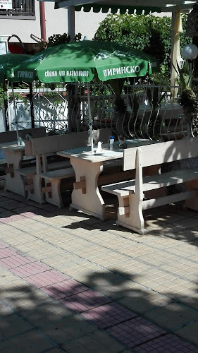 Къща за гости "ОАЗИС",бистро