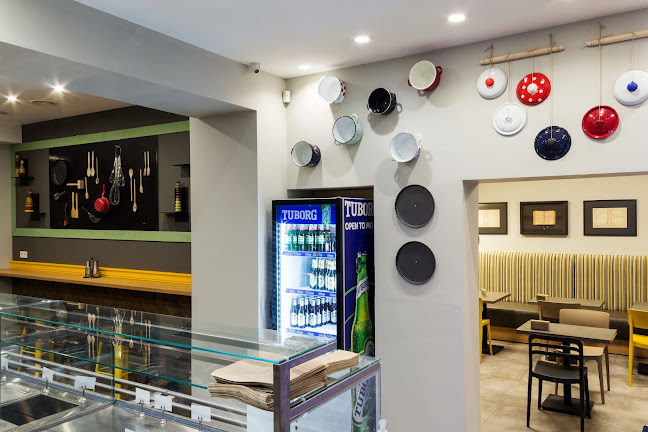 София център, ул. „Княз Борис I“ 99, 1000 София