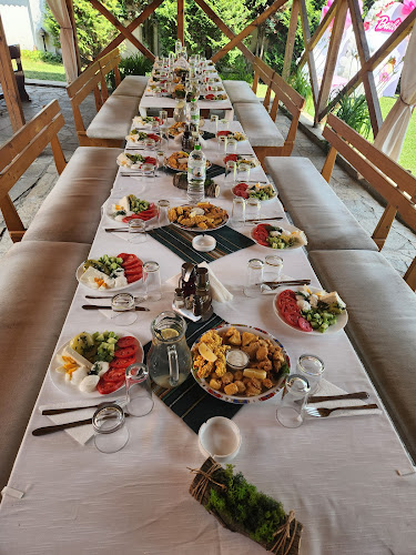 Механа ,,Копривщица'' - Гастрономия и хотелиерство