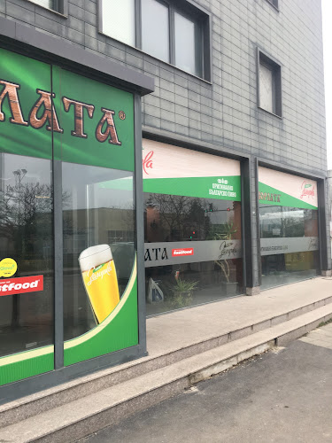 Гюрлата - Гастрономия и хотелиерство