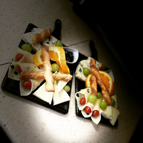 Център, Улица Алеко Константинов 18, 6450 Харманли