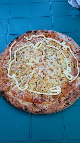 Пици на пещ - Тутракан