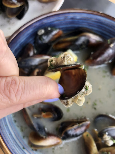 улица „Чавдар Войвода“ 33, пресечна с, бул. „Придунавски“, 7002 Русе