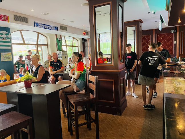 Opinii despre Father Ted's Bar & Grill Sunny beach în Слънчев бряг - Гастрономия и хотелиерство