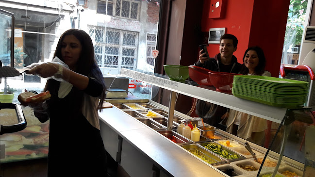 КапанаРайон Централен, ул. „Братя Пулиеви“ 6, 4000 Пловдив