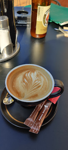 София център, бул. „Княгиня Мария Луиза“ 2, 1000 София