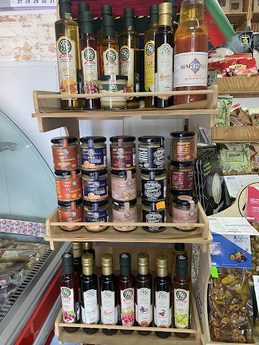 Opinii despre Народни будители, заведение за бързо хранене în София - Гастрономия и хотелиерство