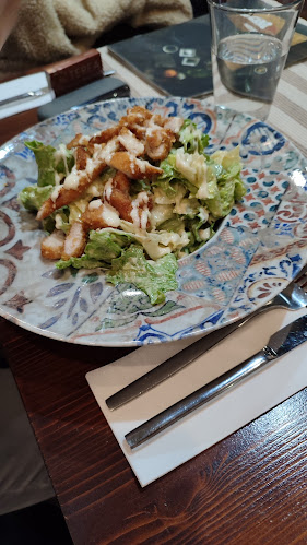 Русе Център, пл. „Света Троица“ 15, 7000 Русе