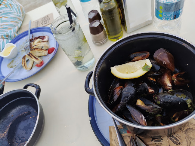 под Аквариум, ПриморскиОдесос, Крайбрежна алея, 9000 Варна