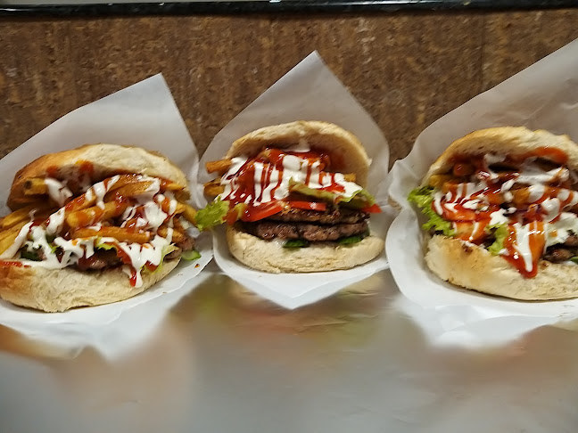 Fast Foog Бургерите