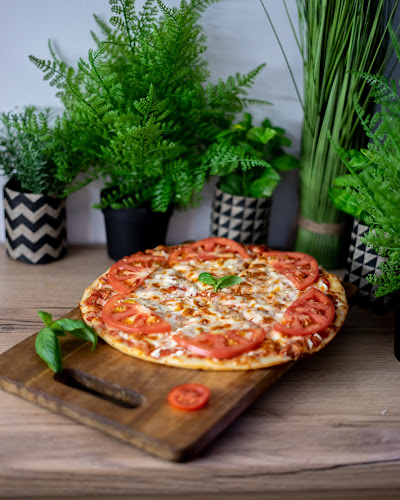 Opinii despre Пицария "На Ъгъла" în София - Гастрономия и хотелиерство