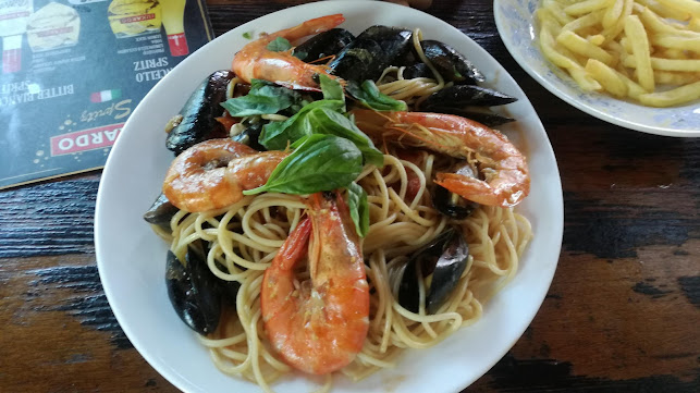 Център, ул. „Оборище“ 11А, 8180 Приморско