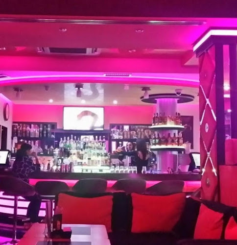 Simona Bar & Dinner - Гастрономия и хотелиерство