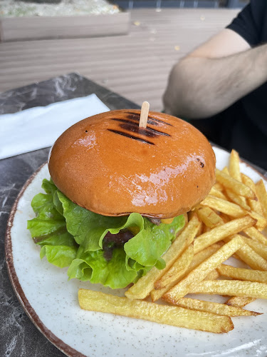 Парк Пойнт - Сандански