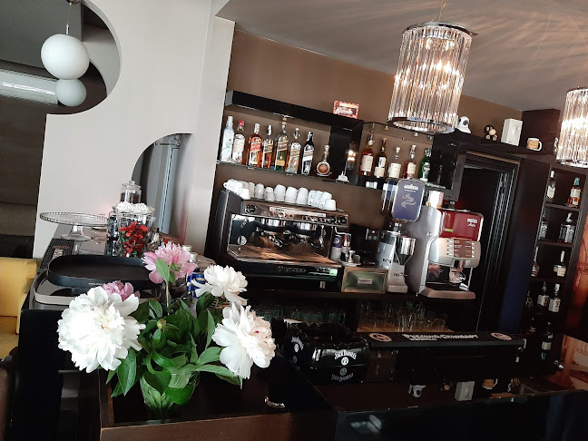 Comentarii opinii despre Кафе Клуб Колата