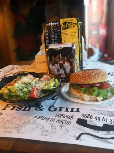 Comentarii opinii despre Fish & Grill La Playa